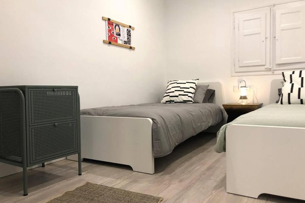 Apartament M5 Cool Terrace. Metro 1 Min. Center 15' By Metro Esplugues de Llobregat Zewnętrze zdjęcie