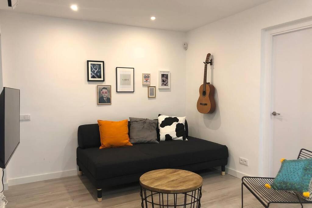 Apartament M5 Cool Terrace. Metro 1 Min. Center 15' By Metro Esplugues de Llobregat Zewnętrze zdjęcie